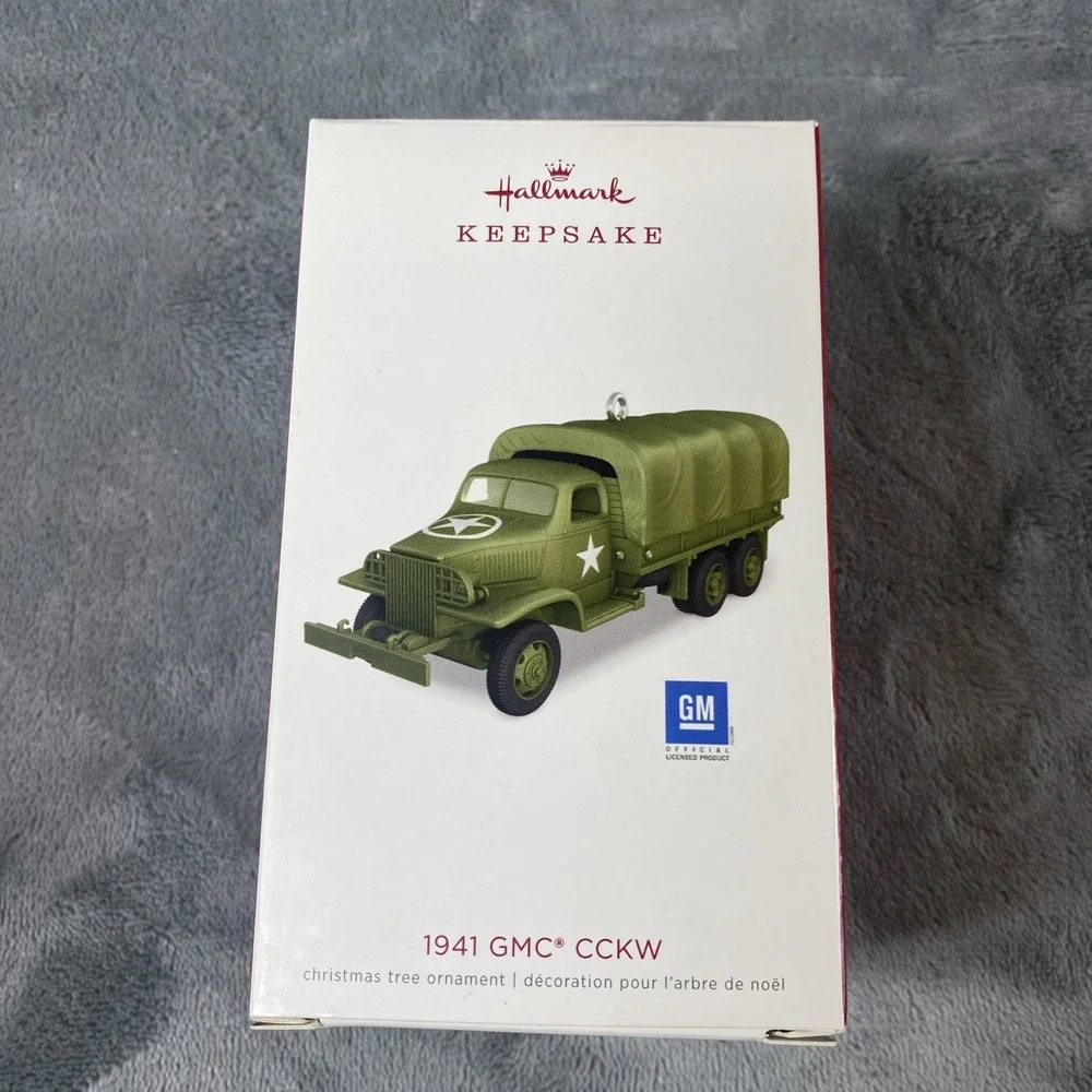 Hallmark keepsake ornament